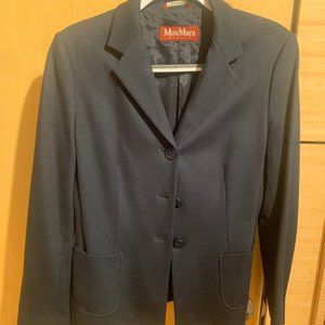 Navy blue knit blazer